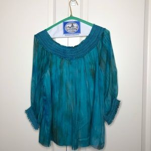 Alice + Olivia off shoulder top